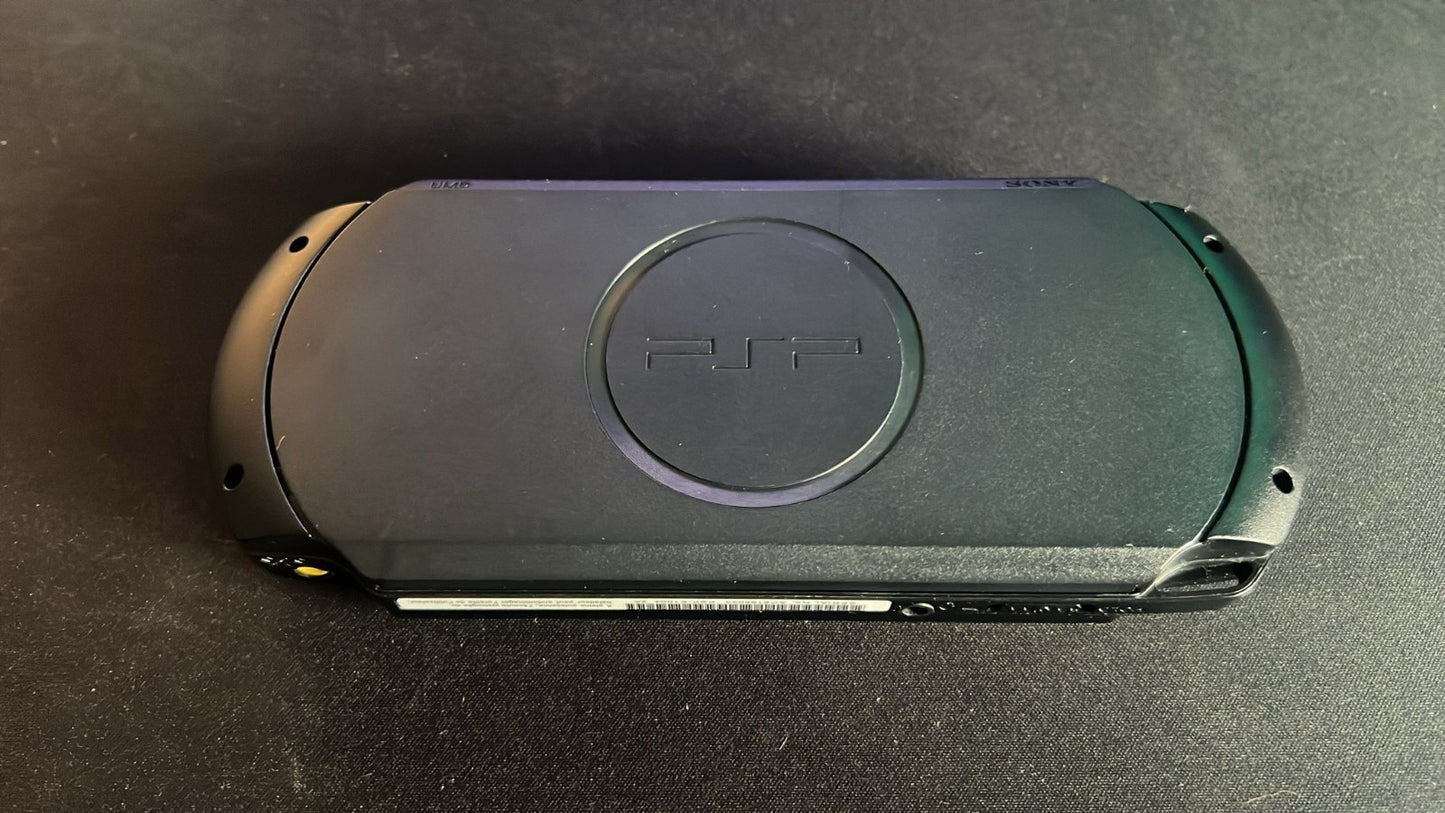 Sony PlayStation Portable Street (PSP-E1004) + 2 Spiele